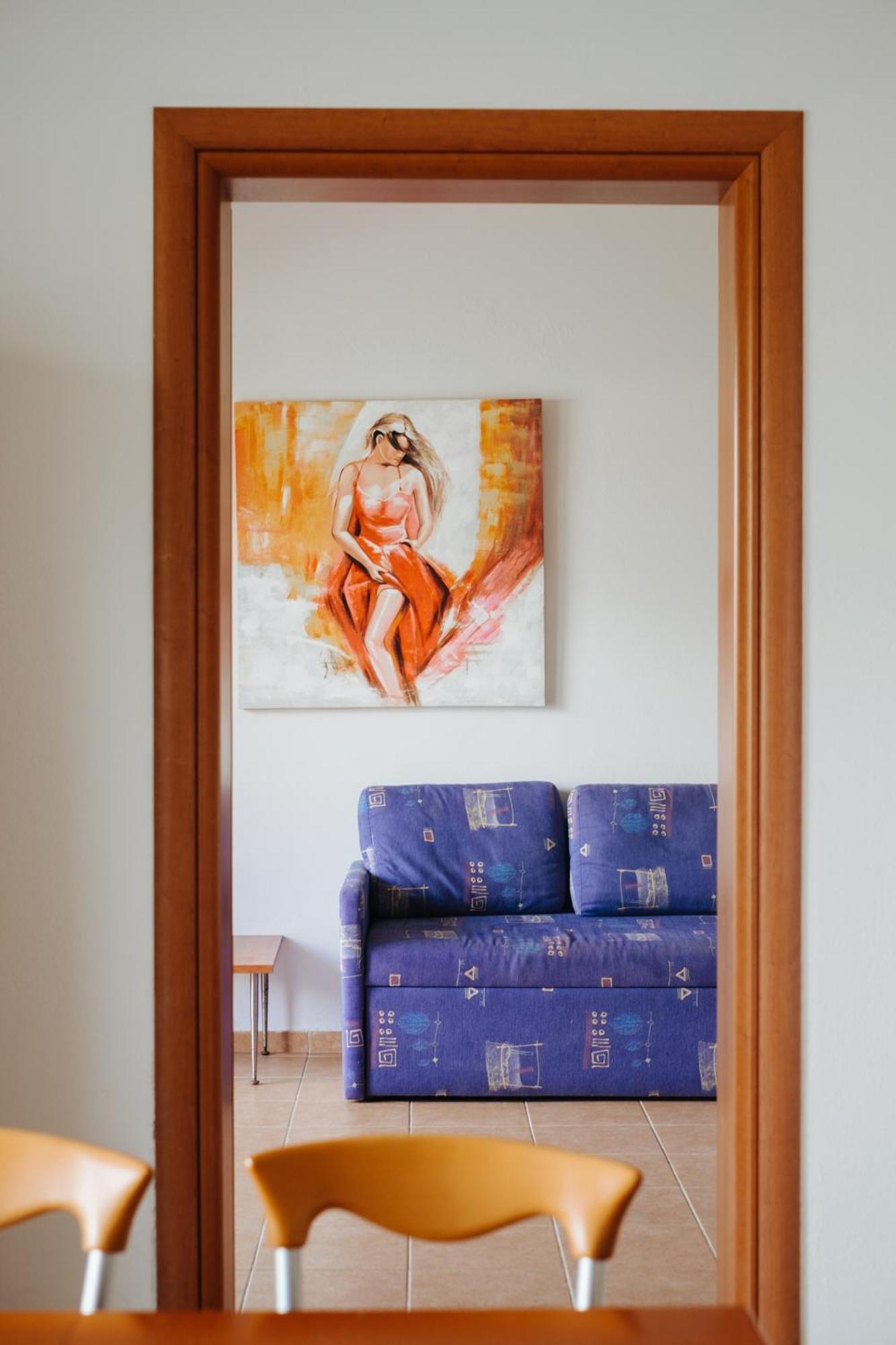 Finikas Apart Otel *