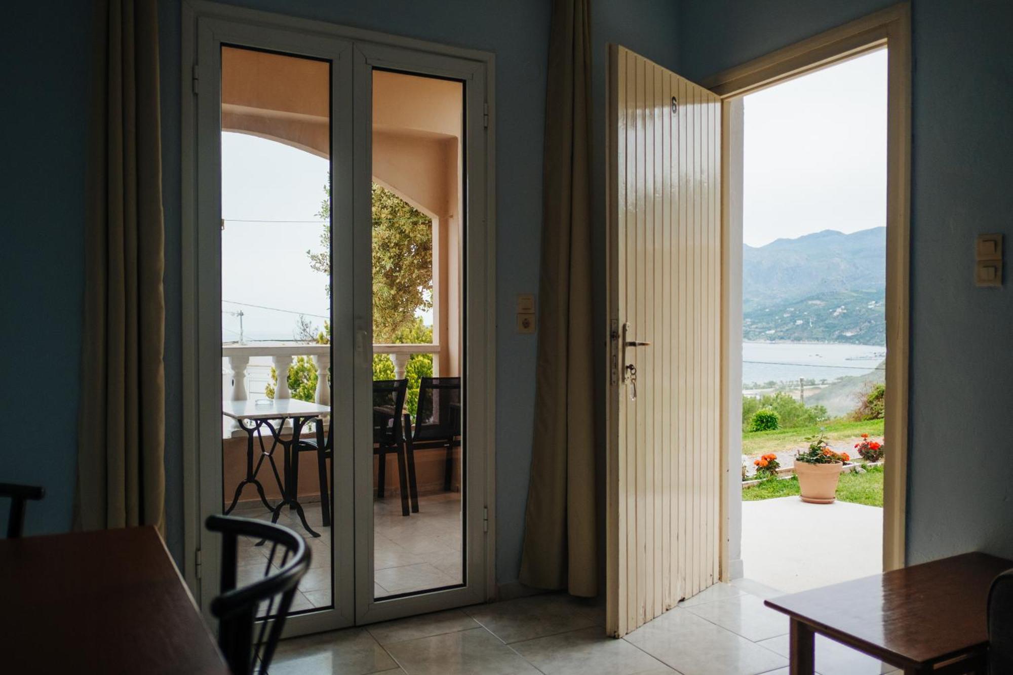 Finikas Apart Otel Plakias