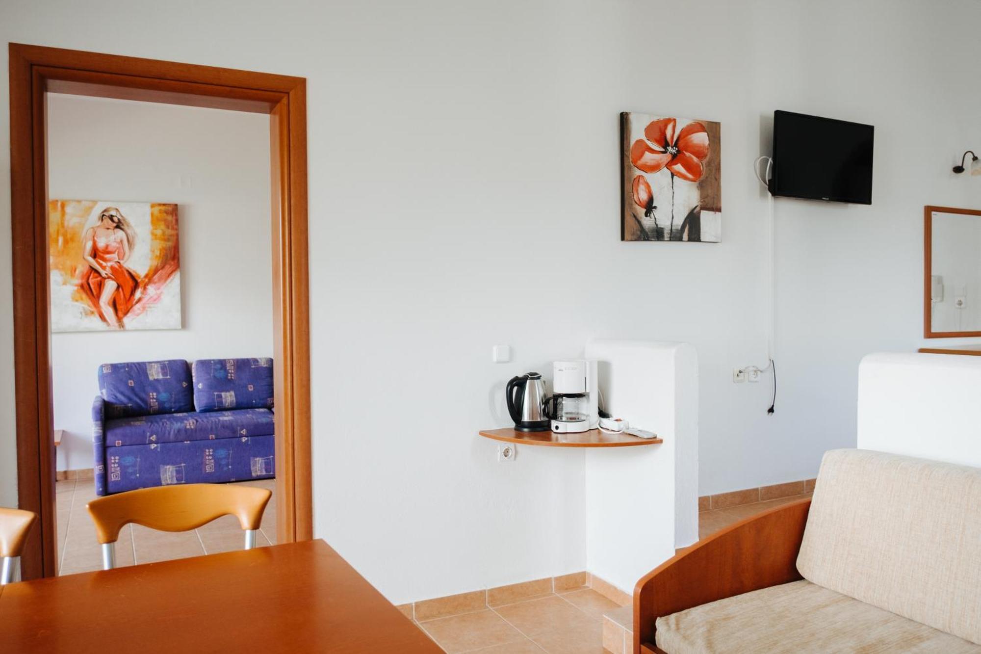 Apart Otel Finikas