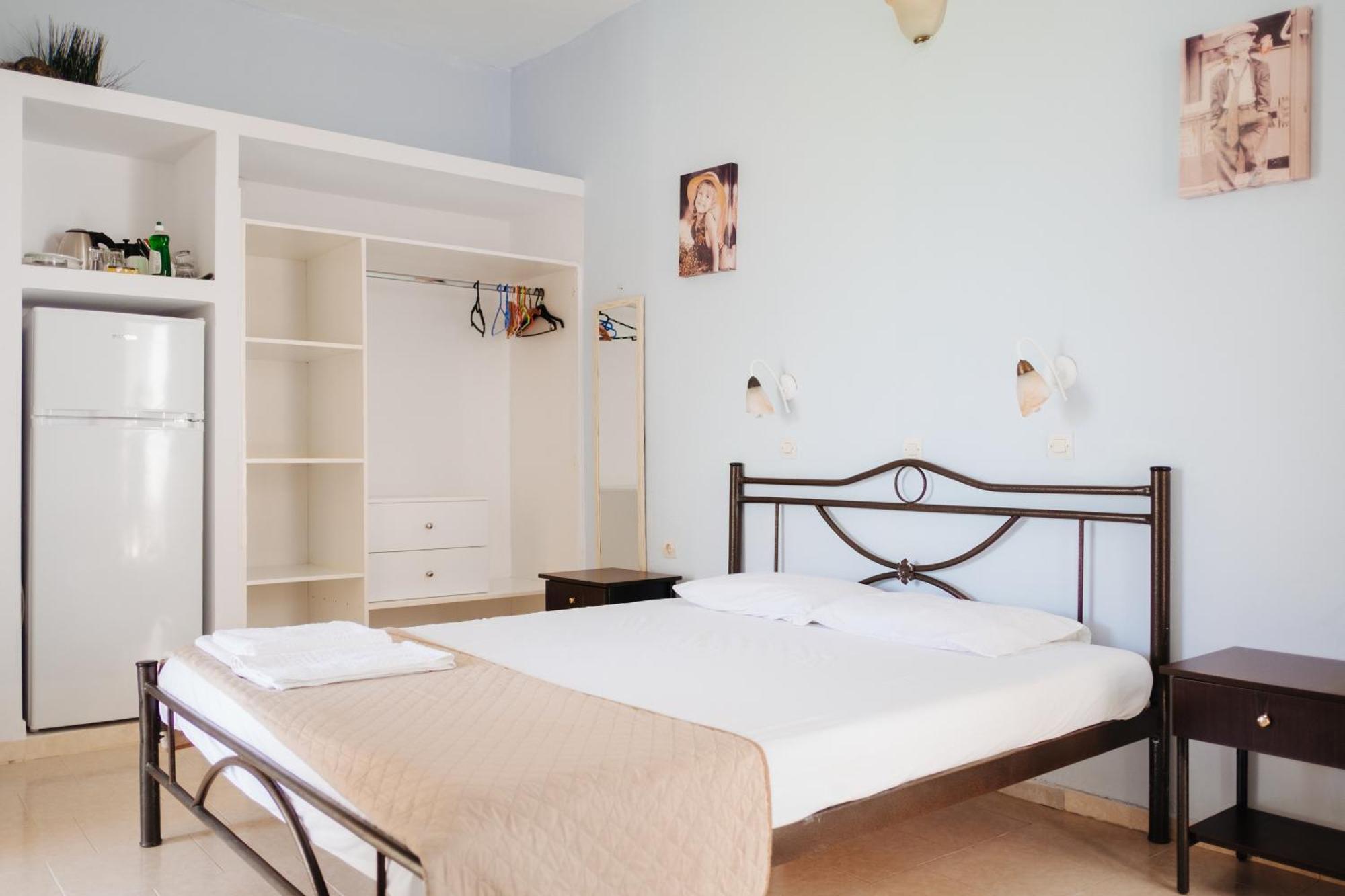Finikas Apart Otel *